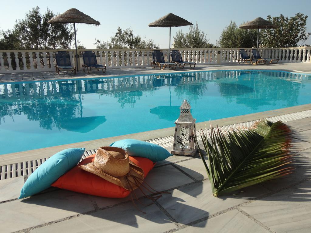 Nikolas Villas Perivolos  Chambre photo