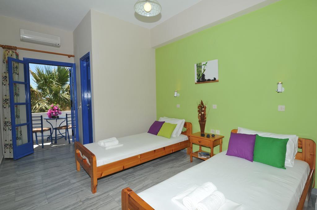 Nikolas Villas Perivolos  Chambre photo